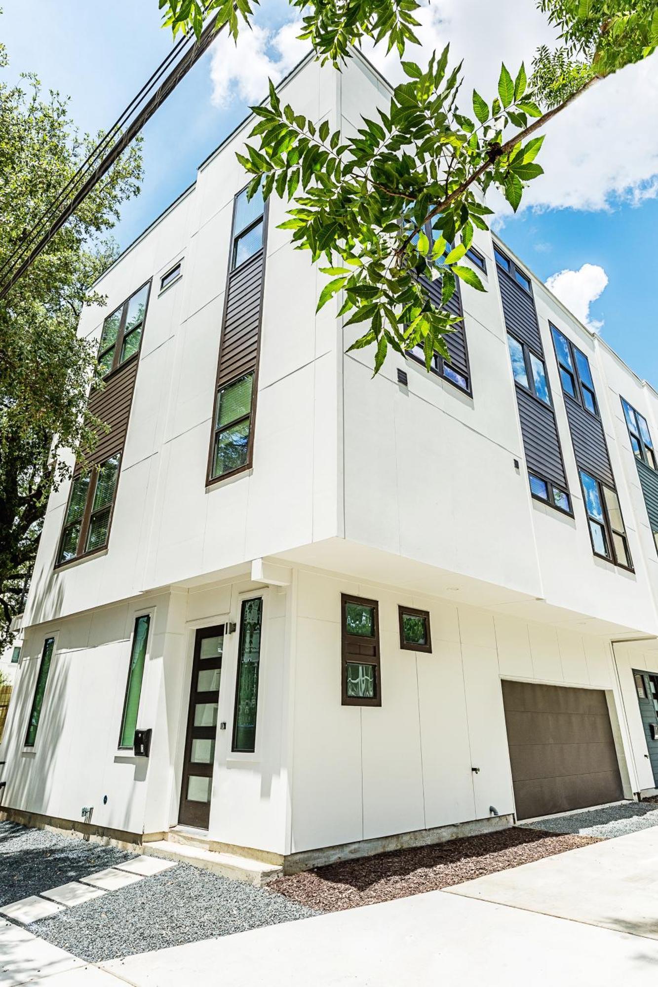 Montrose Guesthouse Suites By Dunyha Houston Exteriör bild