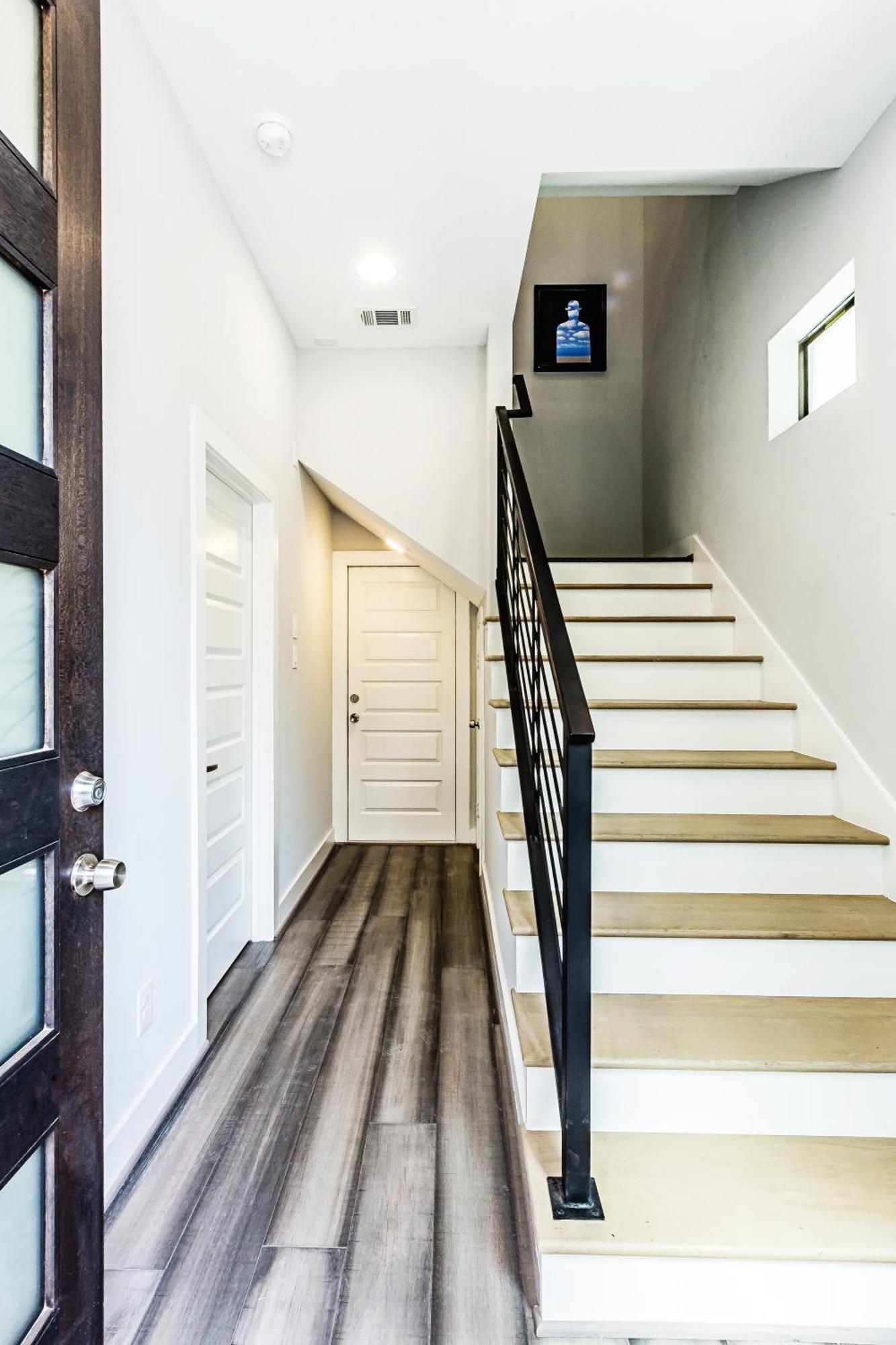Montrose Guesthouse Suites By Dunyha Houston Exteriör bild